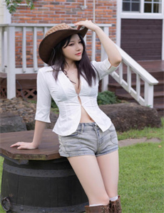 箱中女人