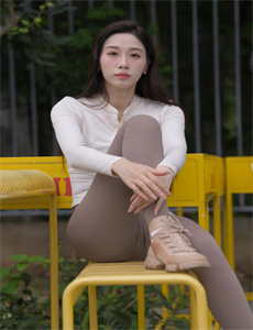 儿子把坤坤放入妈妈的坤坤里的-啊哈哈快进